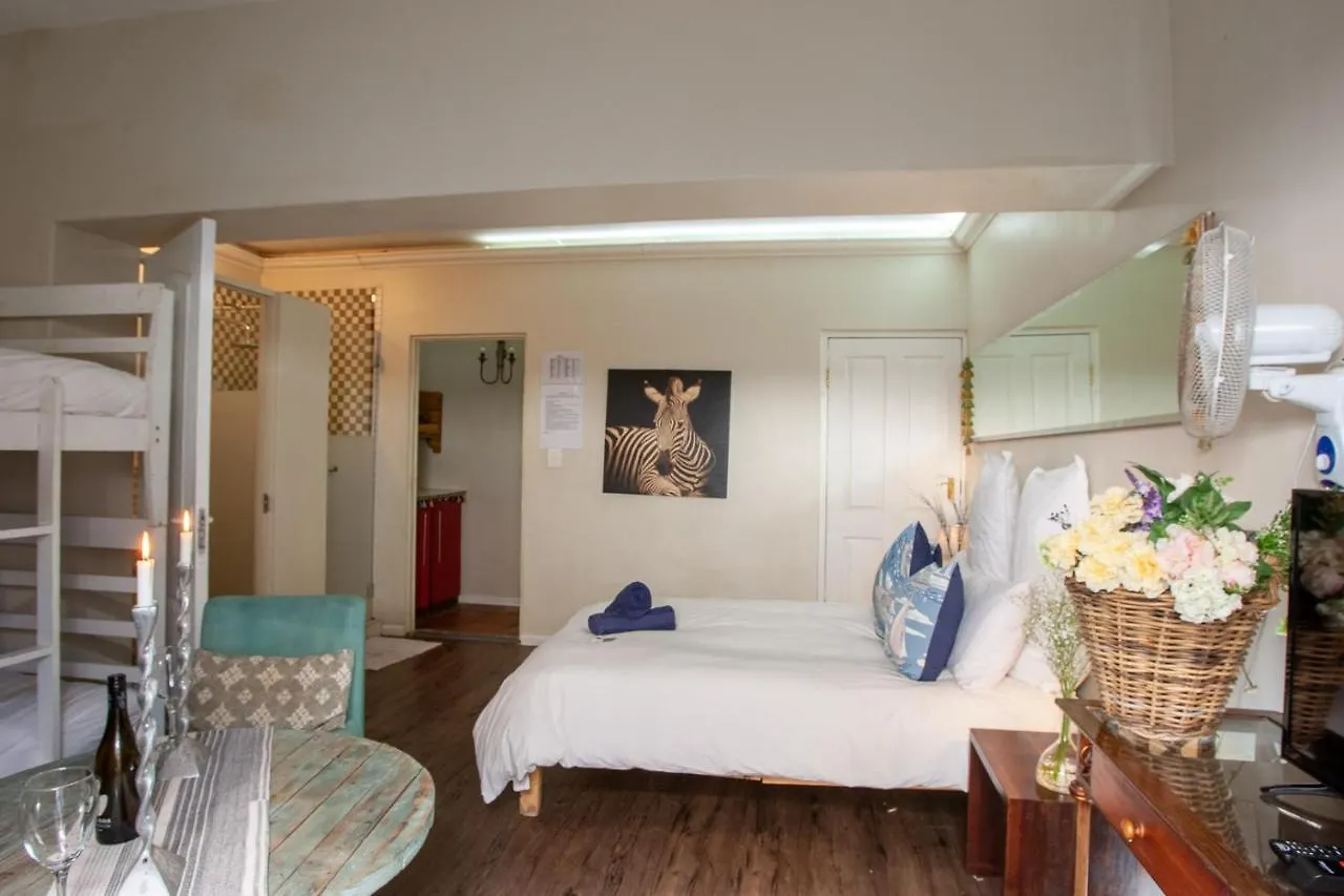 Bedrock Guest Studios Strand